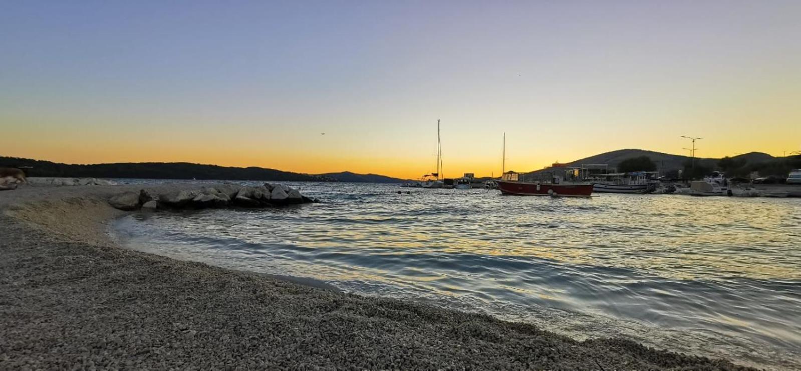 Apartman Simac Okrug Gornji Trogir Exterior photo