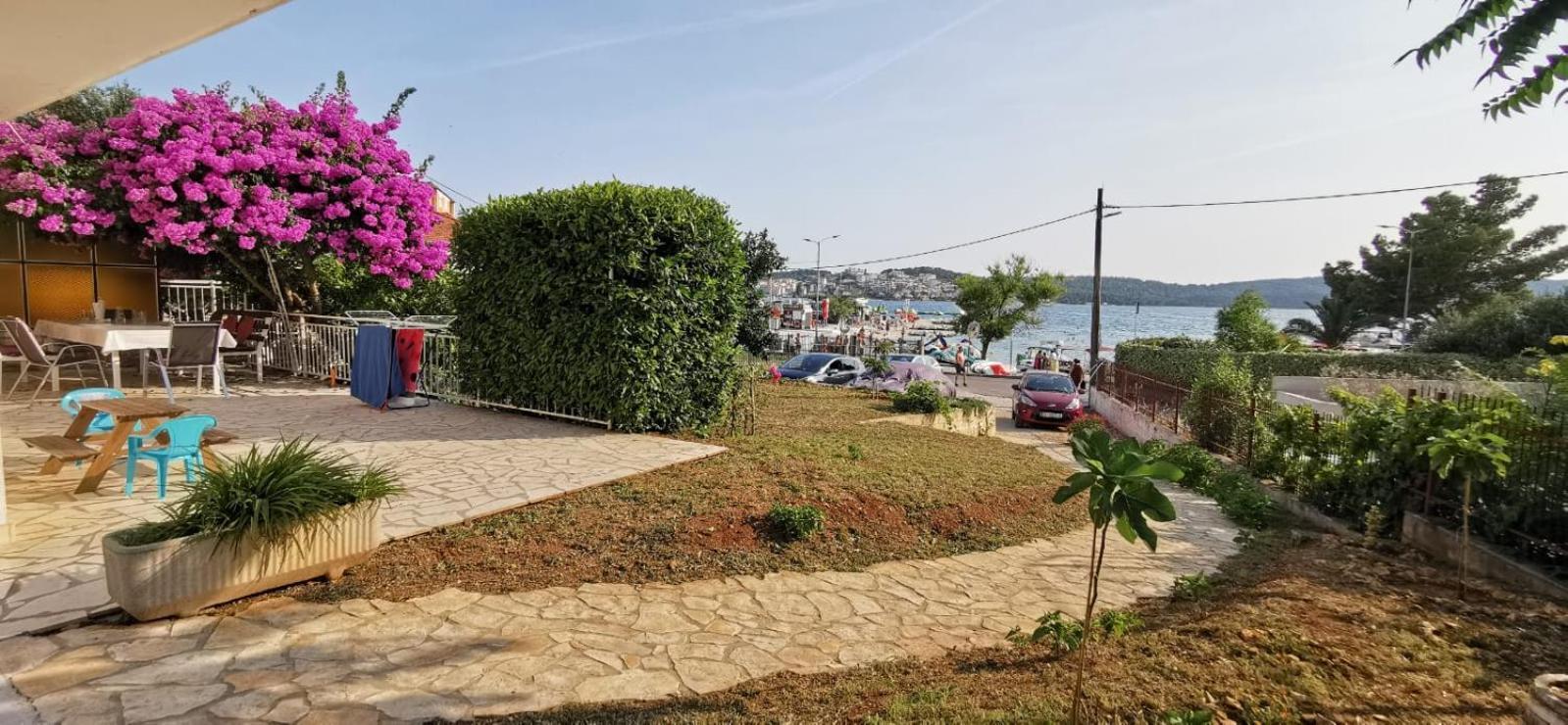 Apartman Simac Okrug Gornji Trogir Exterior photo